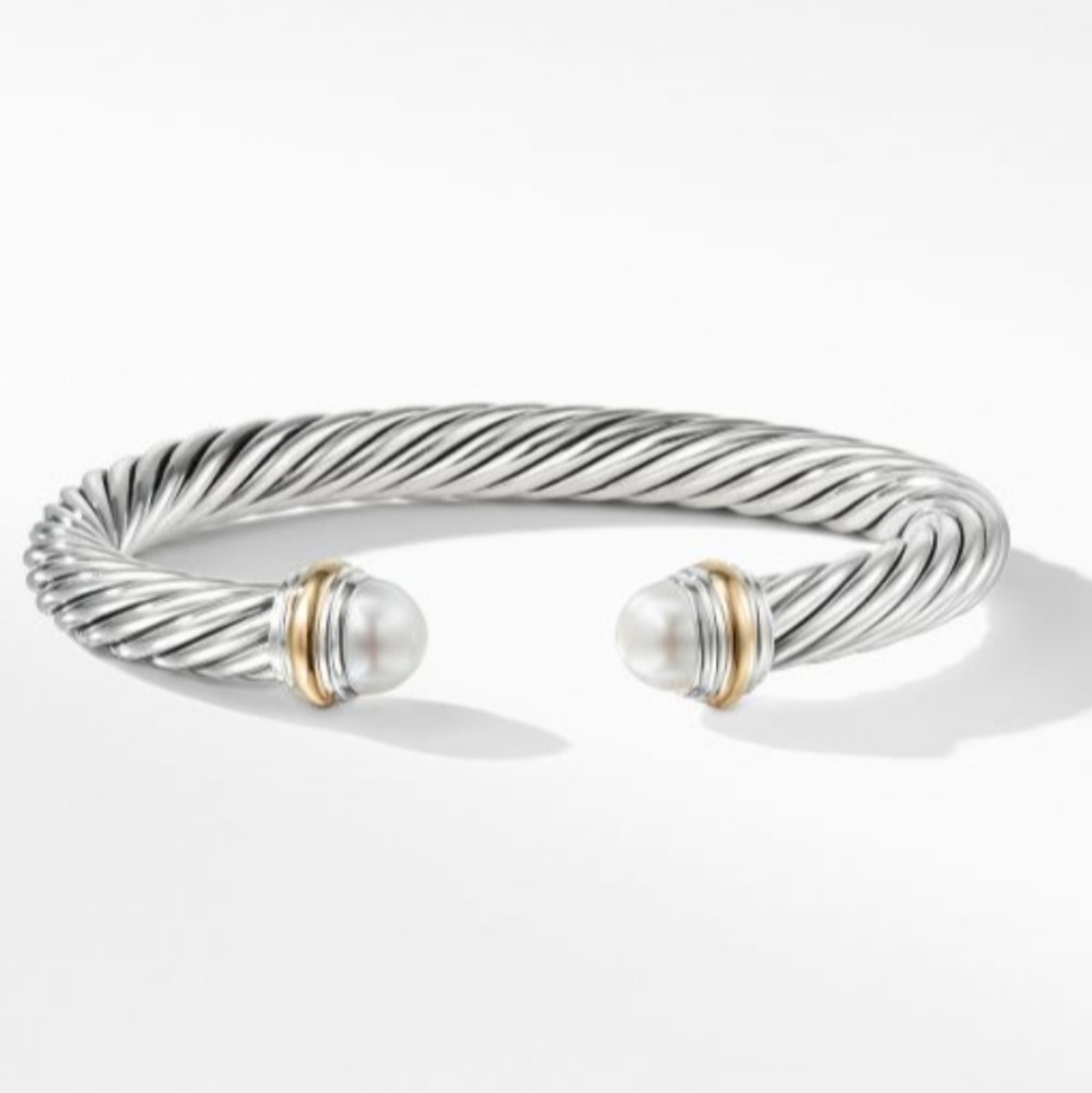 Classic David Yurman Pearl, 14K Gold, and Silver Cable Bracelet - Picture 2 of 6